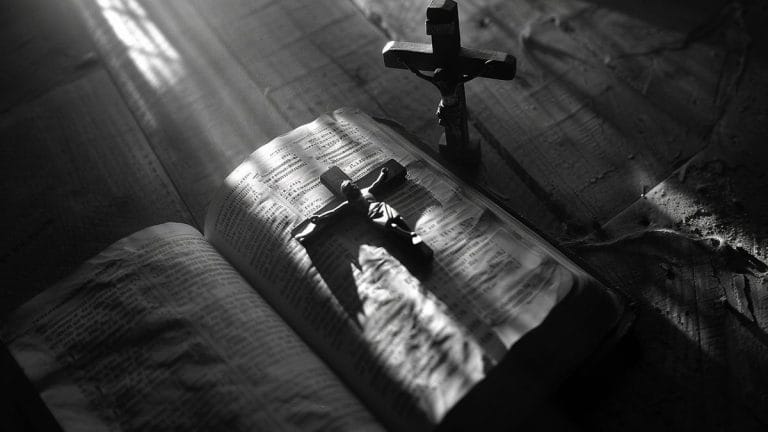 Ce prêtre suspecté de viol sur mineur en Alsace, un scandale révoltant ou une déviation tragique ?